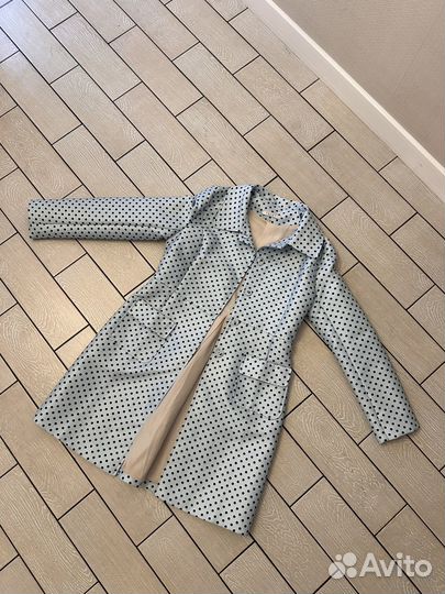 Женский плащ prada