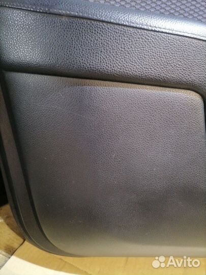 К-кт обшивки двери Nissan Tiida