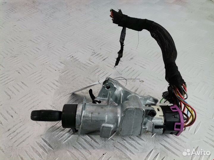 Замок зажигания для Volkswagen Passat 5 4B0905851