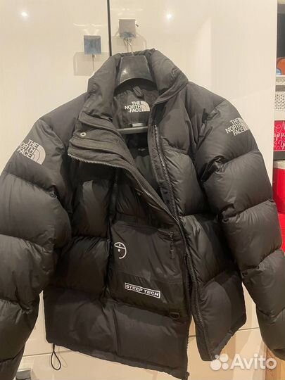 Продаю куртку TNF оригинальную