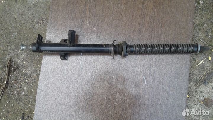 Мерседес W124 Рулевой вал-кардан