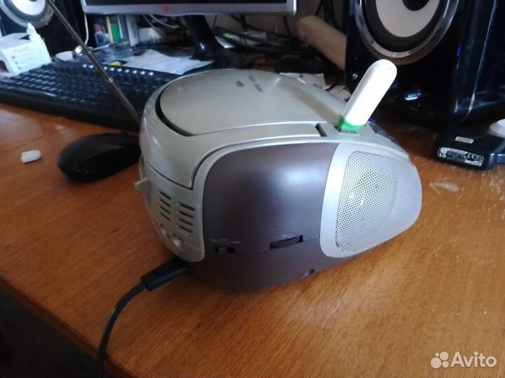 Радио CD USB AUX Bluetooth