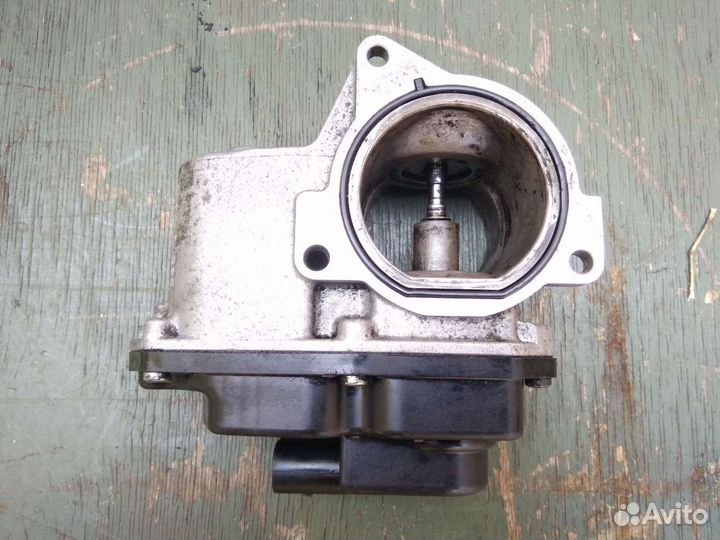 Клапан EGR VW Passat B6 2.0 tdi