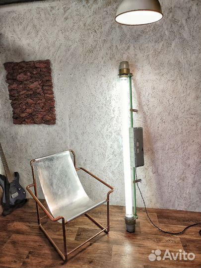 Промышленный светильник для интерьера