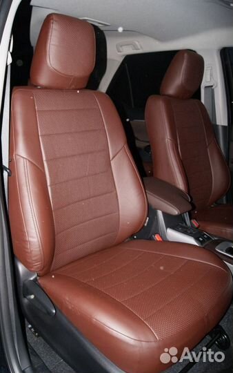 Чехлы из экокожи на Toyota Fortuner от Автопилот