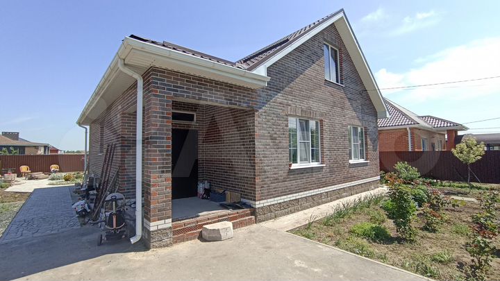 Дом 90 м² на участке 5 сот.