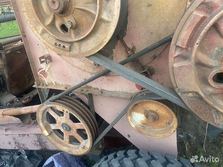 Комбайн зерноуборочный прицепной пн-100 Простор