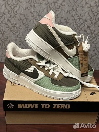 Зимние кроссовки Nike