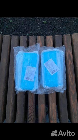 Маска одноразовая медицинская