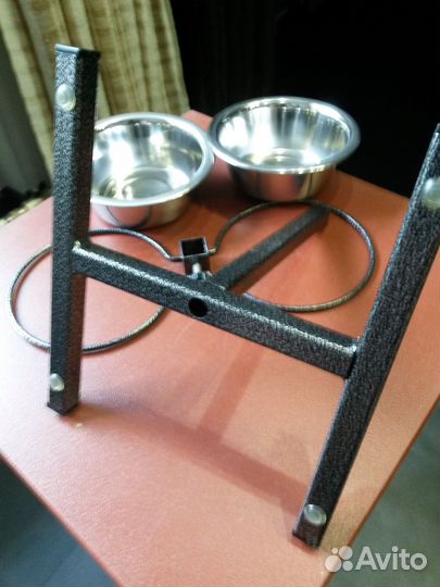 Стойка с мисками для кошек и собак Triol 0.35 л