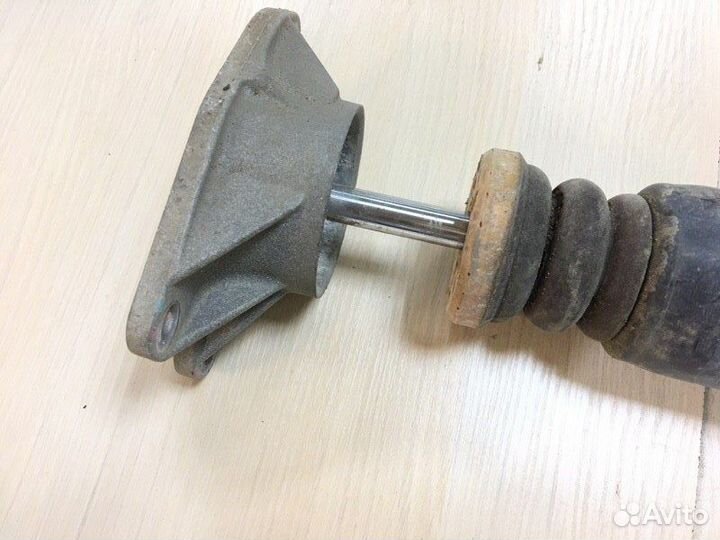 Амортизатор задний Bmw 3 F30