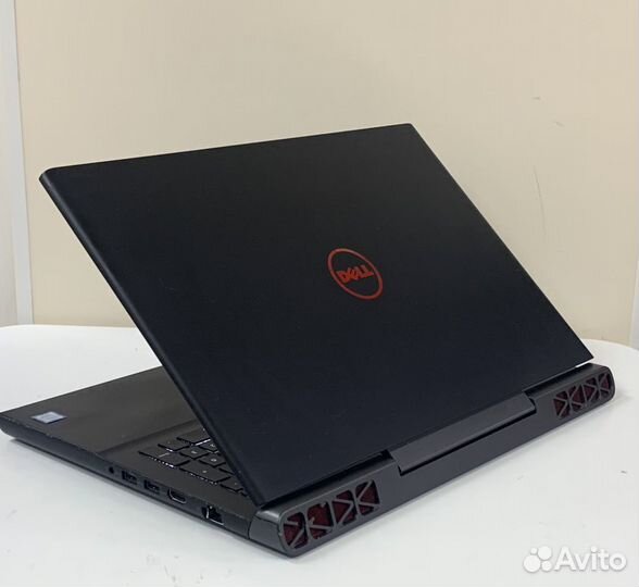 Игровой ноутбук dell I5/GTX1050/16,0Gb