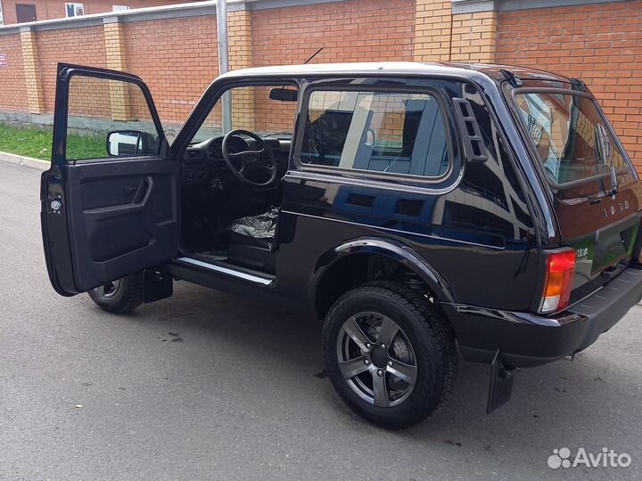 LADA 4x4 (Нива) 1.7 МТ, 2023, 5 км