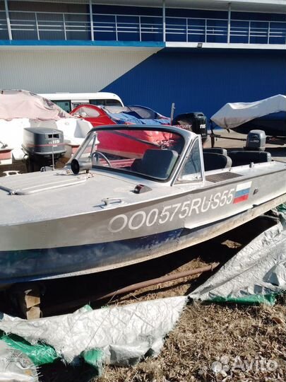 Продам лодку моторную прогрес 2м