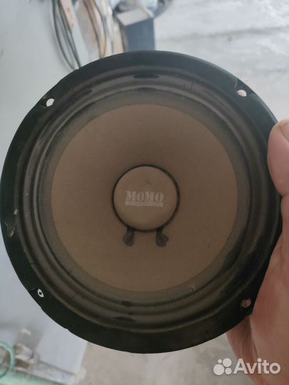 Колонки momo 16