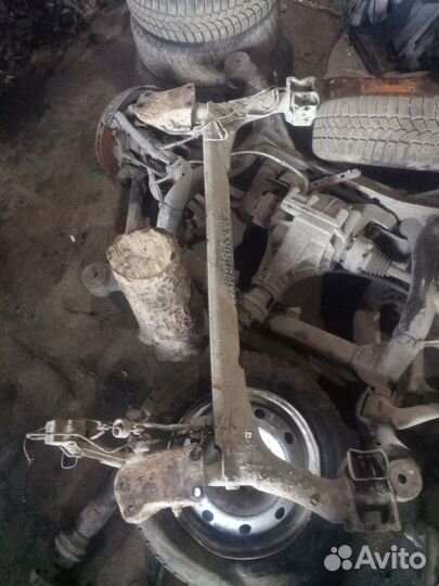 Балка задняя на Фольксваген В3