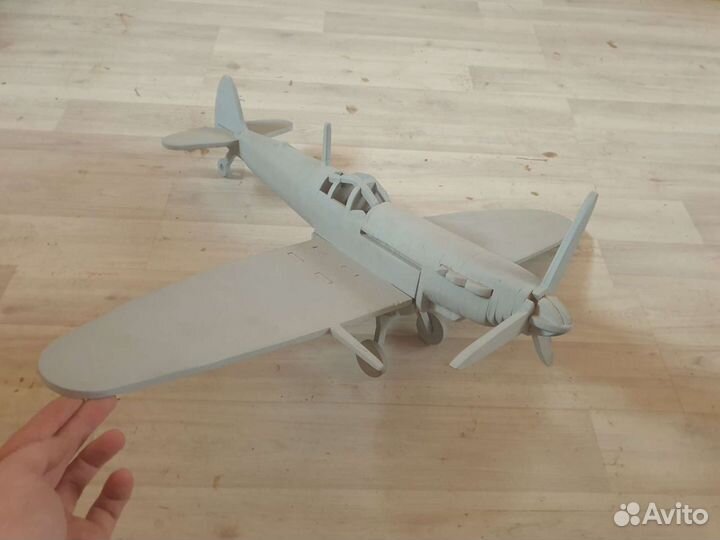 Продам модель самолёта