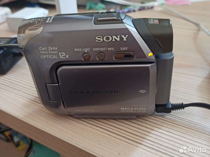 Видеокамера sony кассетная