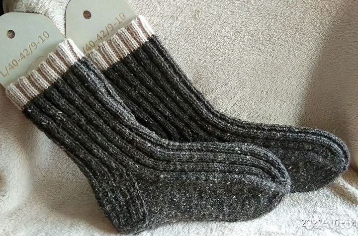 Носки ручной вязки шерстяные