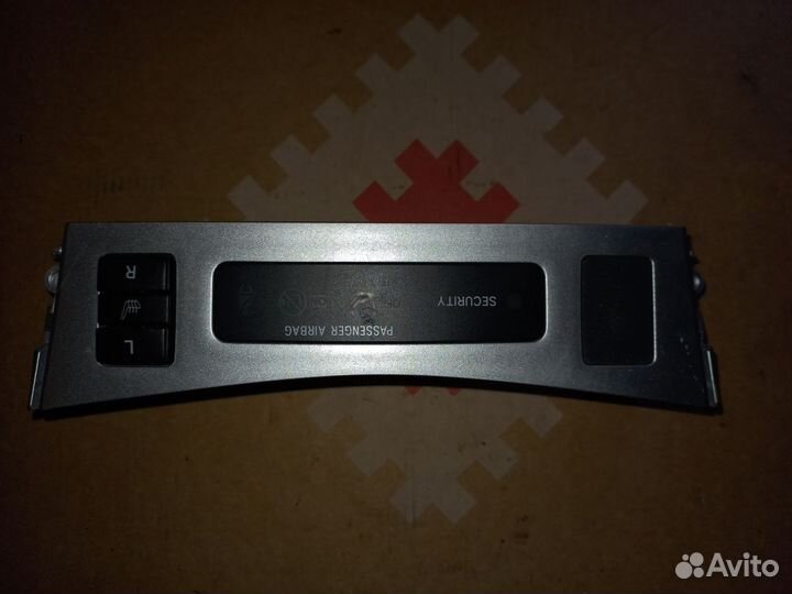 Блок подогрева сидений на Тойота королла 150