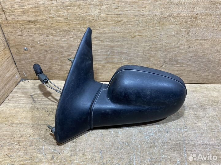 Зеркало левое Renault Clio 1 Арт. 7721201