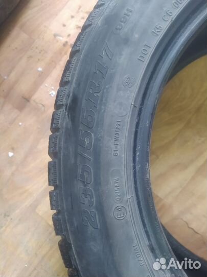 Dunlop SP Winter Sport 235/55 R17