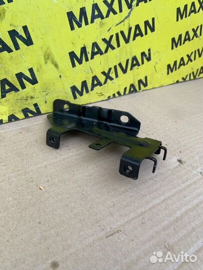 Кронштейн Skoda Yeti 5L 2.0 2013