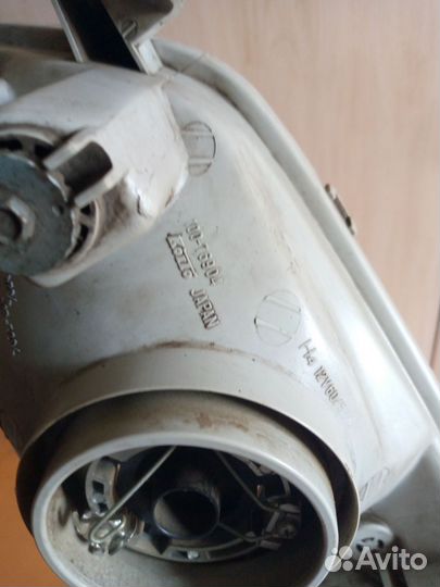 Продам фару тоета Карина 212 кузов