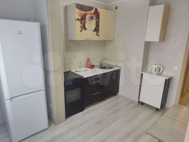 1-к. квартира, 40 м², 4/9 эт.