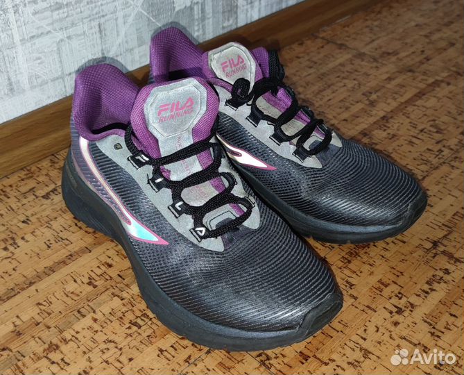 Кроссовки fila Webbyroll TR(стелька 26 см)