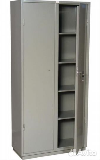 Продаю шкаф металлический