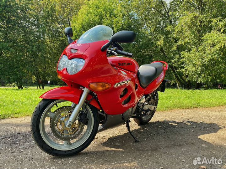 Sukuzi gsx 600 f katana