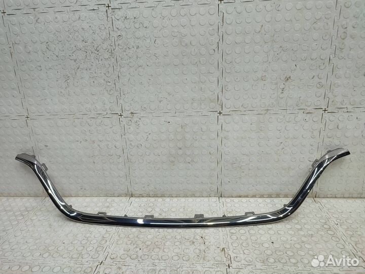 Молдинг решетки радиатора Renault Logan 2 2018