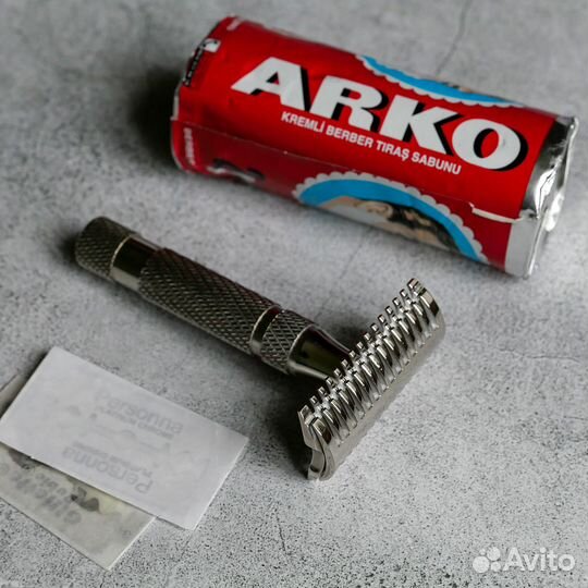 Безопасная бритва Phoenix DOC Safety Razor