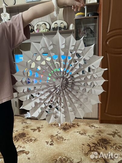 Снежинка из бумаги