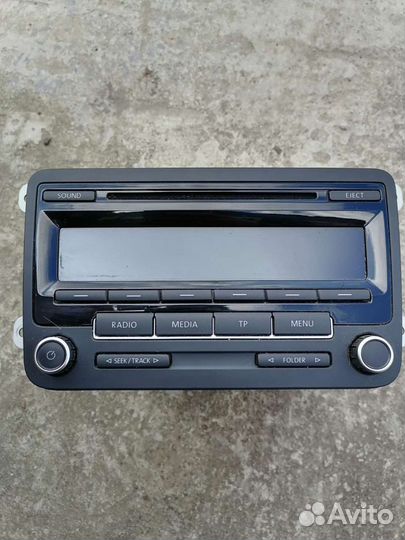Оригинальная магнитола tiguan I