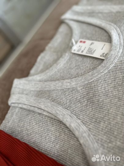 Майка в рубчик Uniqlo 2шт
