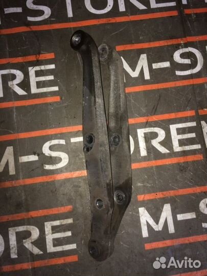 Рычаг подвески нижний задний правый Mercedes-Benz