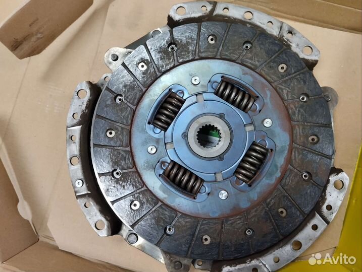 Сцепление киа Венга 2012 год 6 ступеней МКПП