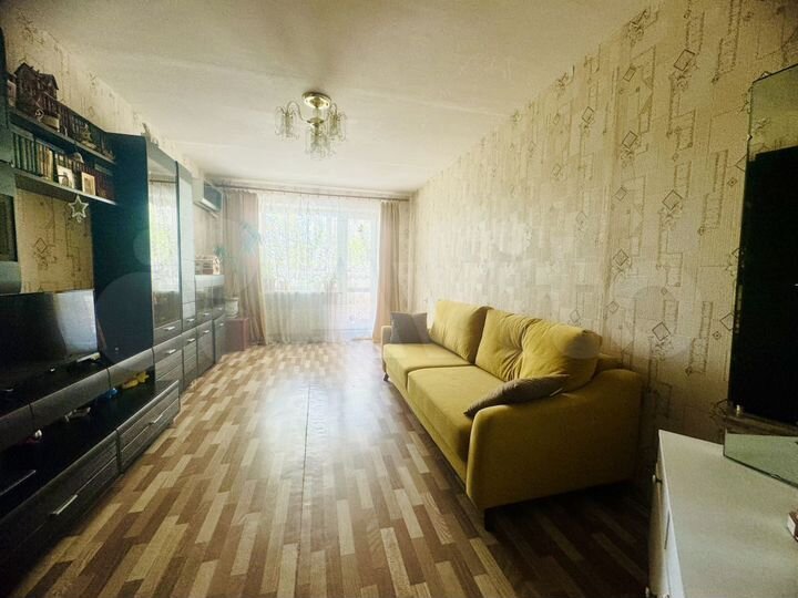 3-к. квартира, 75,7 м², 2/10 эт.