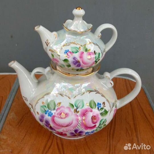 Чайник большой и заварный чайник