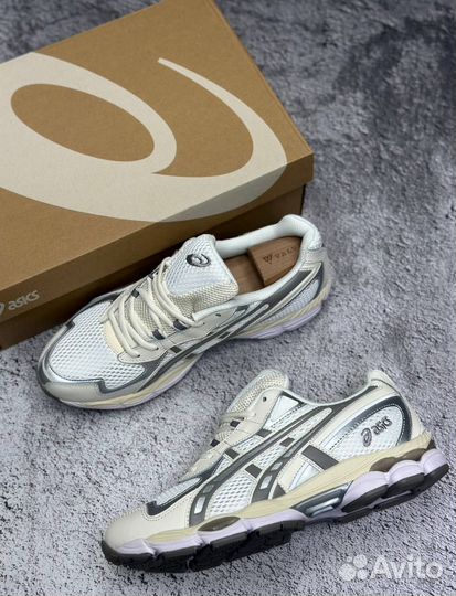 Кроссовки мужские asics