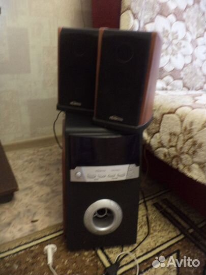 Акустические колонки