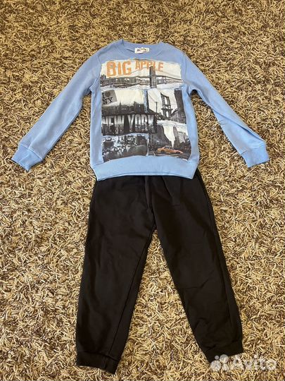 Спортивный костюм для мальчика 110 см