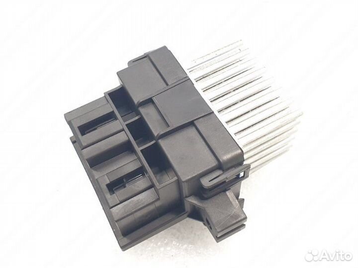 Резистор отопителя Chevrolet Cruze 1.6 F16D3 2013