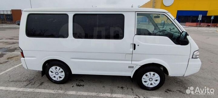 Mazda Bongo 2.0 AT, 2000, 282 710 км