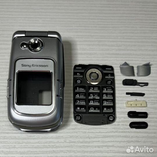 Sony ericsson z710i корпус с клавиатурой