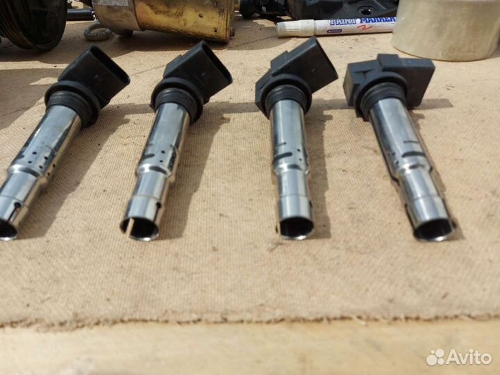 Катушка зажигания Фольксваген Поло 1,6 105лс CFN