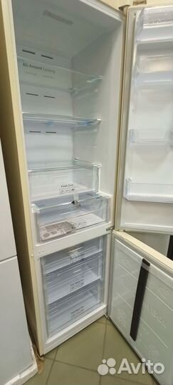 Холодильник Samsung RB37A5470EL