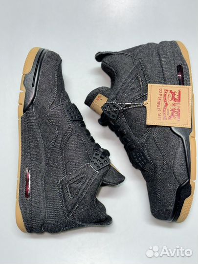 Air Jordan 4 Retro Levi's Black (Blank Tag)